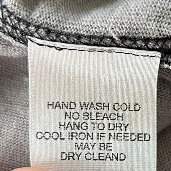 Eileen Fisher Silver T-shirt Size Small Linen - Picture 4 of 5